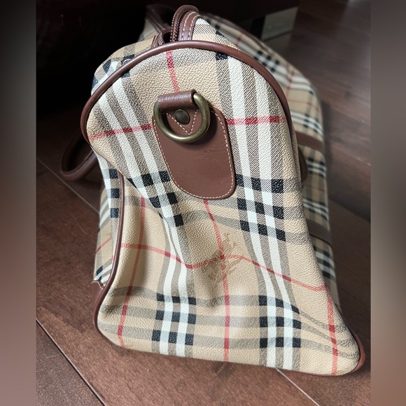 Vintage Buryberry’s Burberry Vintage Nova Check Haymarket Travel Duffle plaid - Picture 13 of 17